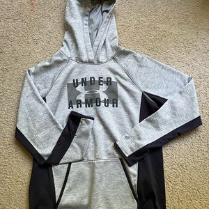 Under armour sweatshirt